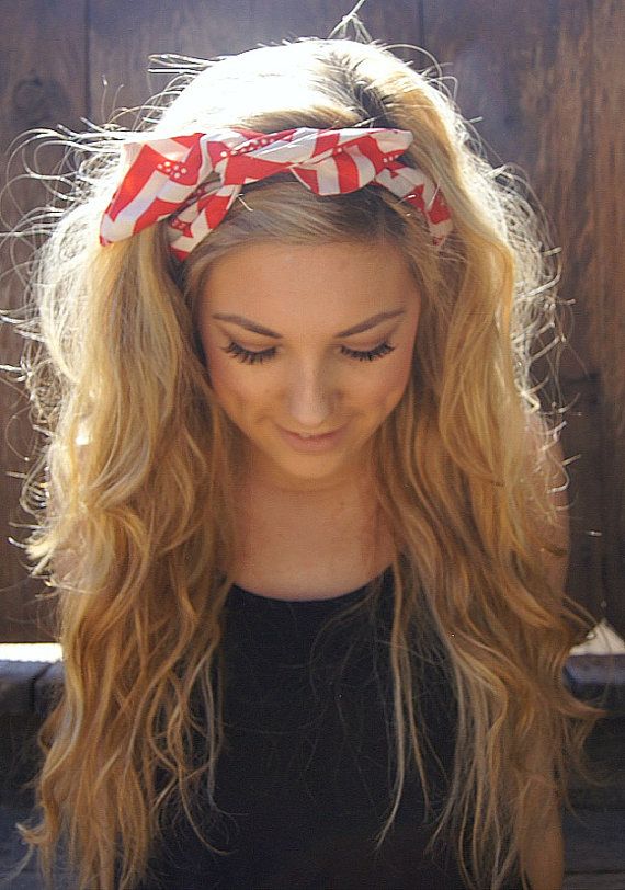 Lovely-Headband-Hairstyle-for-Young-Women.jpg